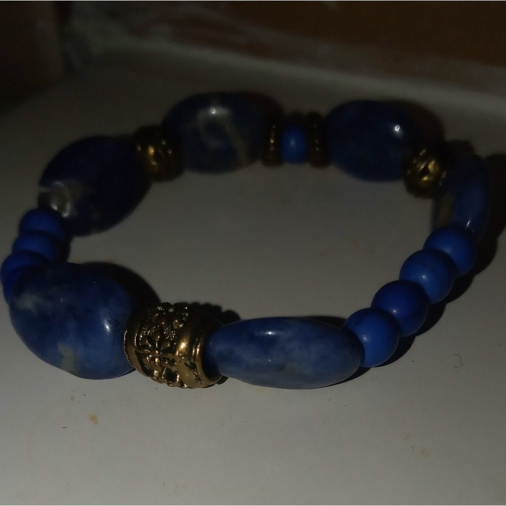 Small wrists  - Picture 3 of 3